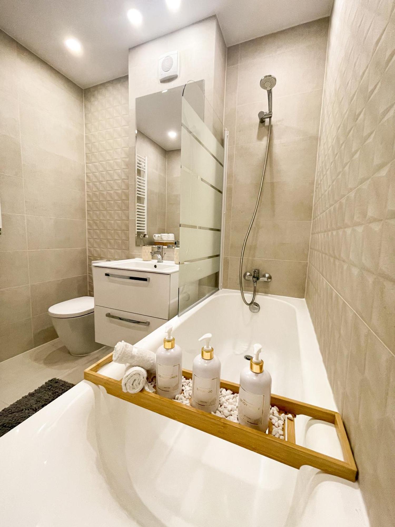 דירות בוקרשט Metropolis Elegance מראה חיצוני תמונה